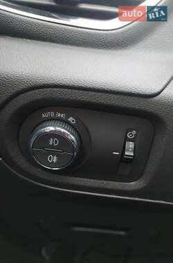 Внедорожник / Кроссовер Opel Grandland X 2020 в Киеве