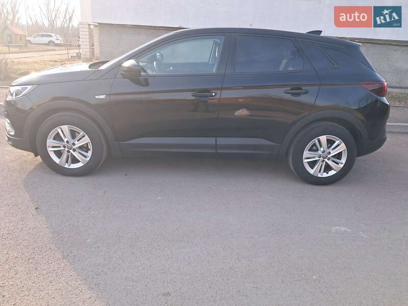 Позашляховик / Кросовер Opel Grandland X 2019 в 