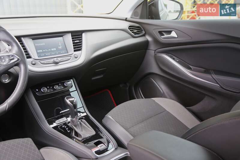 Внедорожник / Кроссовер Opel Grandland X 2019 в Киеве