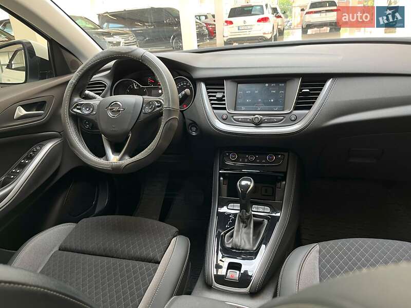 Внедорожник / Кроссовер Opel Grandland X 2019 в Хмельницком