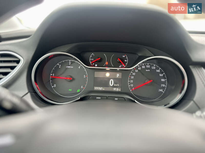 Позашляховик / Кросовер Opel Grandland X 2018 в Києві фото 30 Позашляховик / Кросовер Opel Grandland X 2018 в Києві