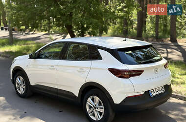 Позашляховик / Кросовер Opel Grandland 2023 в 