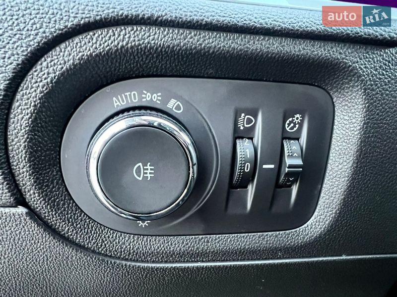 Внедорожник / Кроссовер Opel Grandland 2023 в Киеве