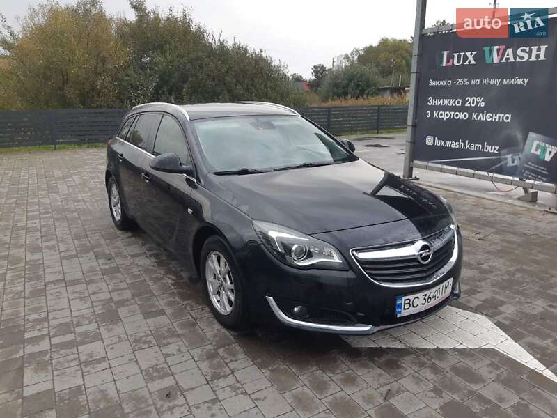 Универсал Opel Insignia Country Tourer 2015 в Львове