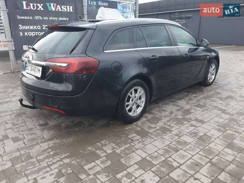 Универсал Opel Insignia Country Tourer 2015 в Львове