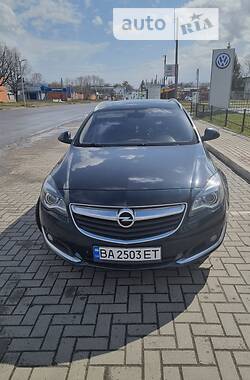 Универсал Opel Insignia Sports Tourer 2016 в Машевке