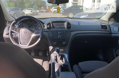 Универсал Opel Insignia 2010 в Днепре