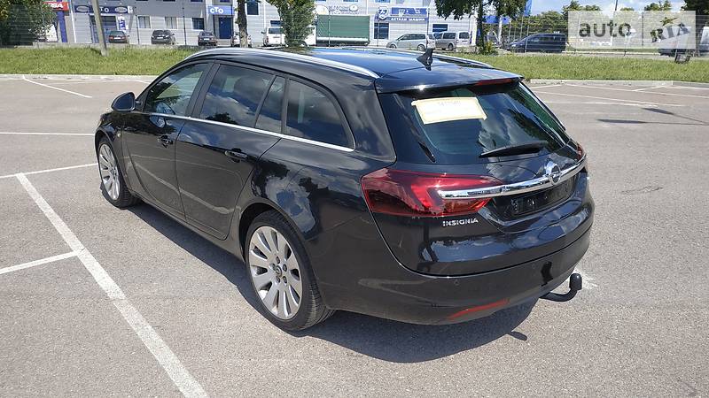 Універсал Opel Insignia 2014 в Житомирі