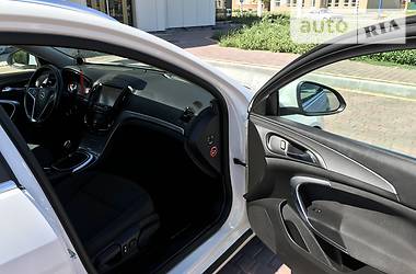 Універсал Opel Insignia 2013 в 