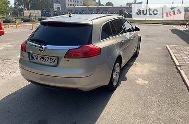 Універсал Opel Insignia 2010 в Черкасах