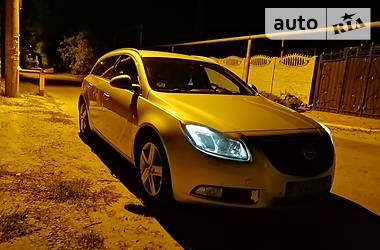 Универсал Opel Insignia 2010 в Днепре