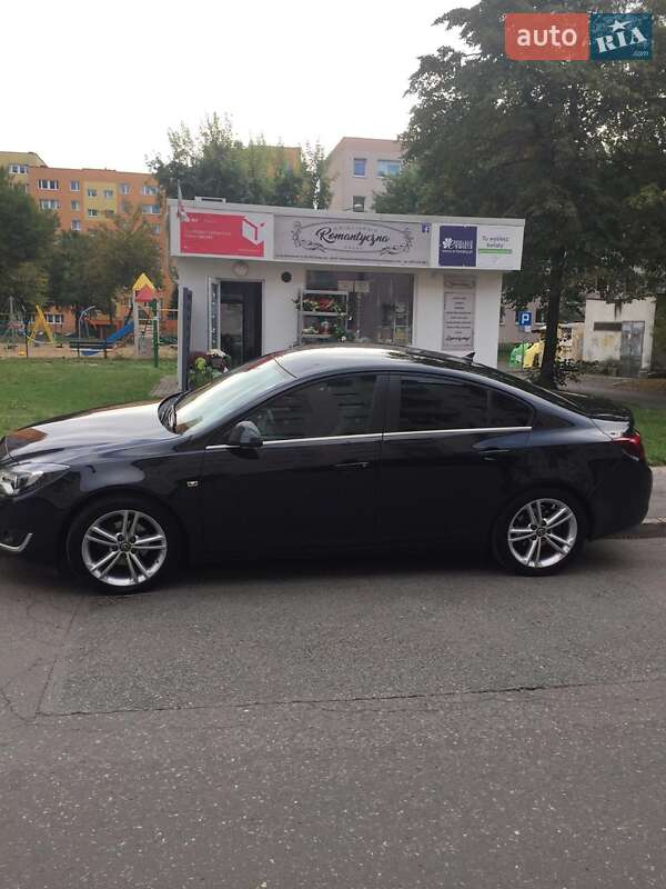 Седан Opel Insignia 2013 в Житомире