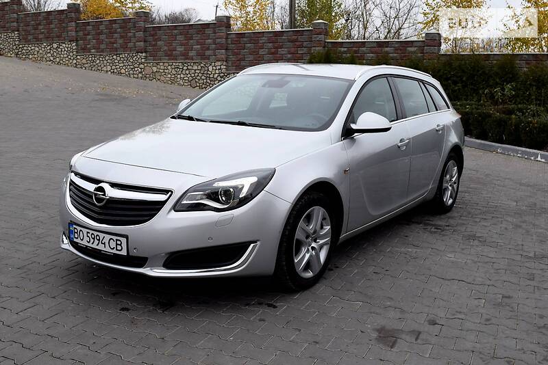 Универсал Opel Insignia 2015 в Тернополе