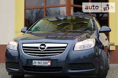 Хэтчбек Opel Insignia 2010 в Трускавце