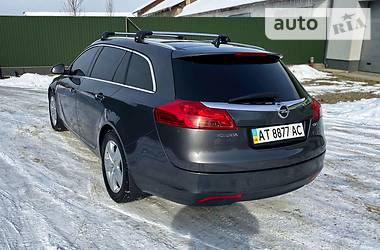 Універсал Opel Insignia 2011 в 