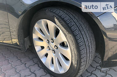 Седан Opel Insignia 2010 в 