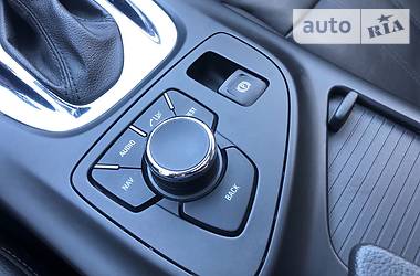 Седан Opel Insignia 2010 в 