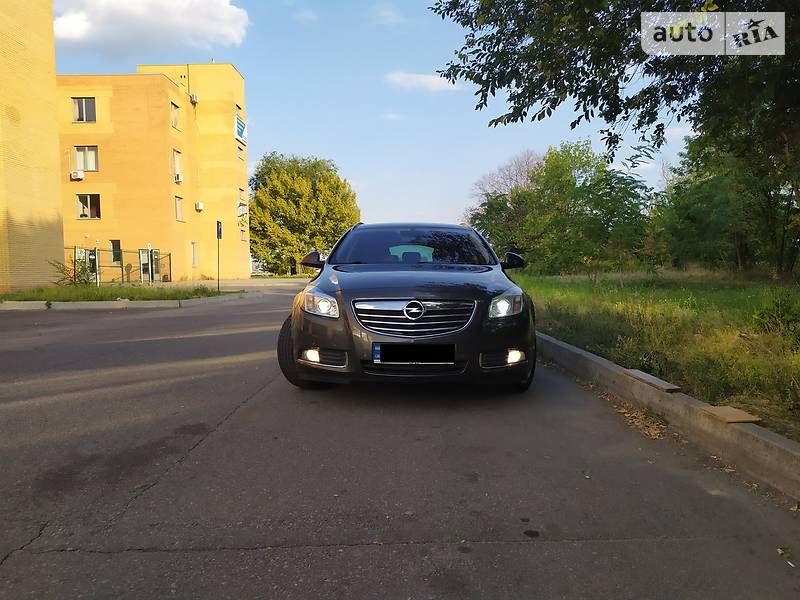 Универсал Opel Insignia 2009 в Днепре