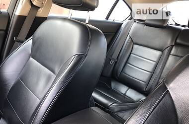 Седан Opel Insignia 2010 в 