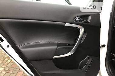 Седан Opel Insignia 2010 в 