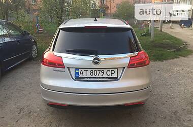 Універсал Opel Insignia 2010 в 