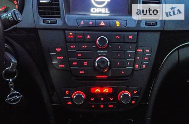 Універсал Opel Insignia 2010 в 