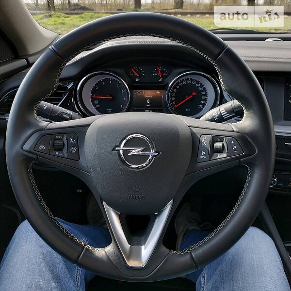 Ліфтбек Opel Insignia 2018 в Покрові фото Ліфтбек Opel Insignia 2018 в Покрові