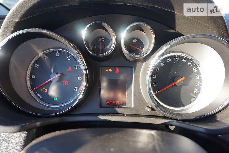 Хетчбек Opel Insignia 2009 в Самборі