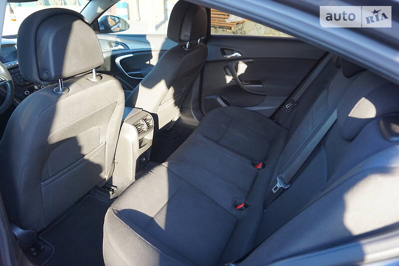 Хетчбек Opel Insignia 2009 в Самборі