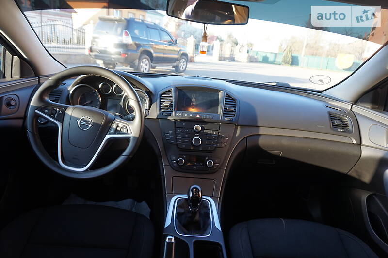 Хетчбек Opel Insignia 2009 в Самборі