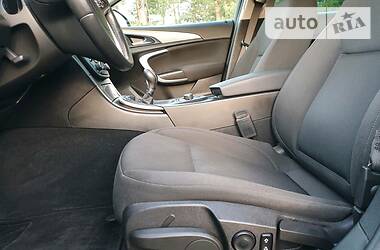 Універсал Opel Insignia 2011 в 