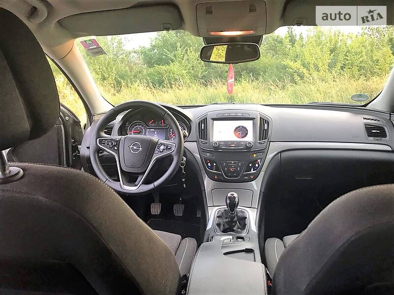 Универсал Opel Insignia 2013 в Ивано-Франковске