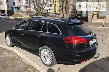 Універсал Opel Insignia 2013 в Києві