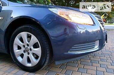 Універсал Opel Insignia 2010 в 