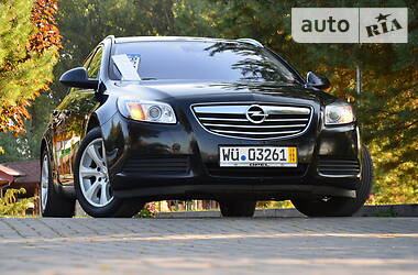 Універсал Opel Insignia 2011 в Дрогобичі