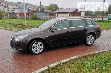 Универсал Opel Insignia 2012 в Калуше