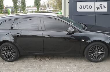 Универсал Opel Insignia 2014 в Вараше