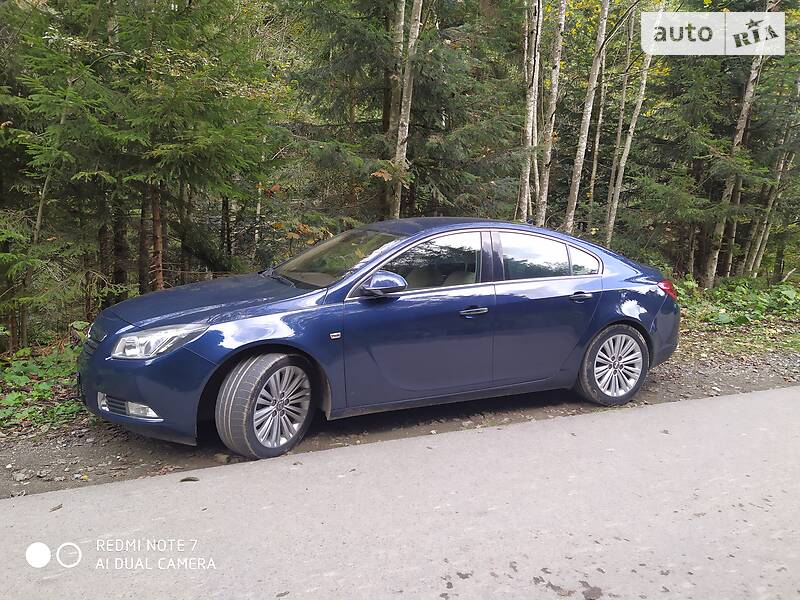 Хэтчбек Opel Insignia 2012 в Золочеве фото 17 Хэтчбек Opel Insignia 2012 в Золочеве