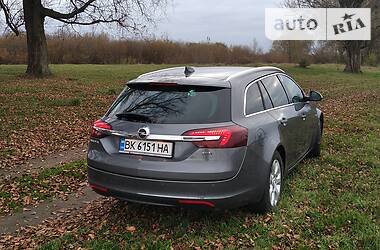 Универсал Opel Insignia 2016 в Остроге