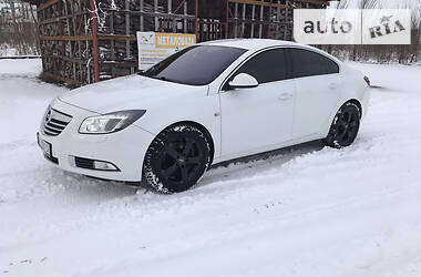 Седан Opel Insignia 2008 в Нововолынске