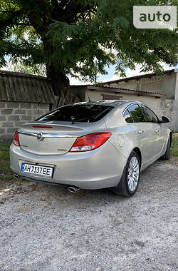 Лифтбек Opel Insignia 2011 в Могилев-Подольске