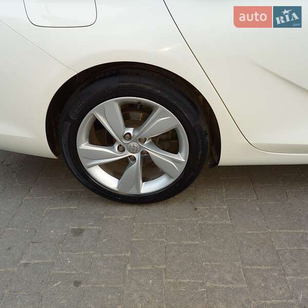 Универсал Opel Insignia 2017 в Львове