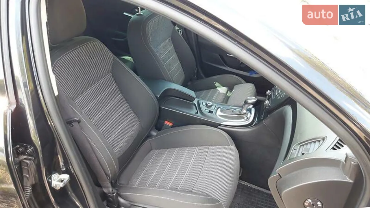 2013 Opel Insignia - мініатюра 9