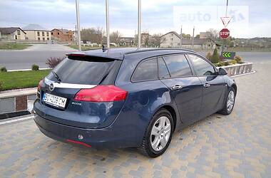 Универсал Opel Insignia 2010 в Чорткове