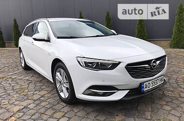 Унiверсал Opel Insignia 2019 в Мукачевому