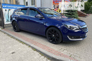 Универсал Opel Insignia 2016 в Золочеве