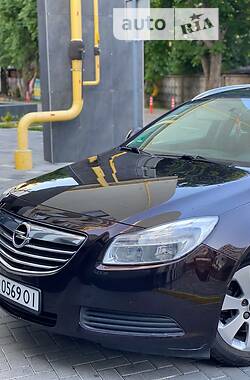 Универсал Opel Insignia 2011 в Львове