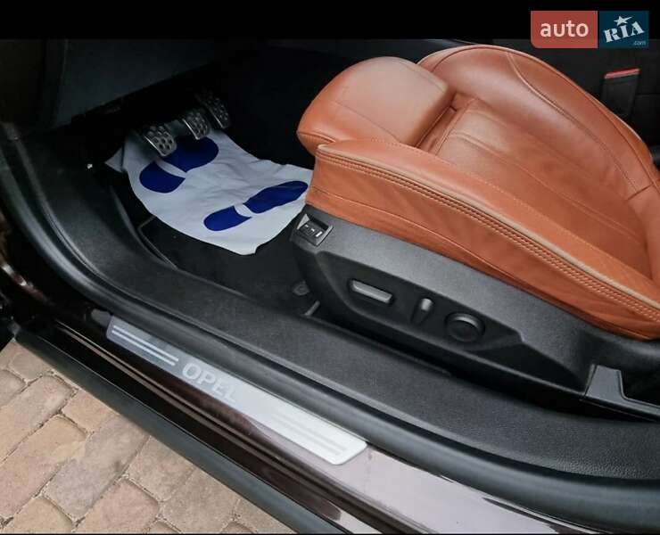 Универсал Opel Insignia 2012 в Черновцах фото 4 Универсал Opel Insignia 2012 в Черновцах