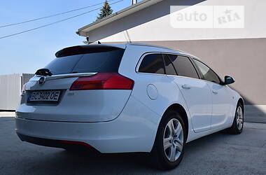 Универсал Opel Insignia 2010 в Дрогобыче