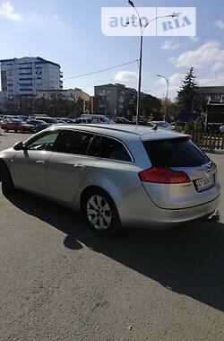 Универсал Opel Insignia 2013 в Ивано-Франковске